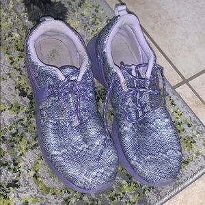 Purple running/work out shoe l. 7children’s9 women